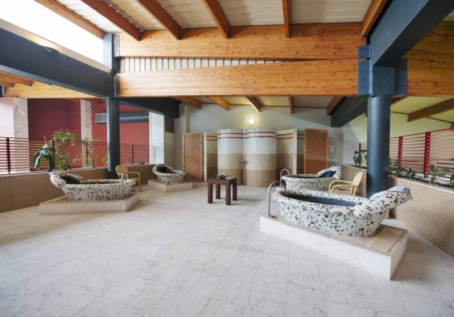 Precio mínimo garantizado para Laias Caldaria Hotel Balneario. Disfruta  los mejores precios de Ourense